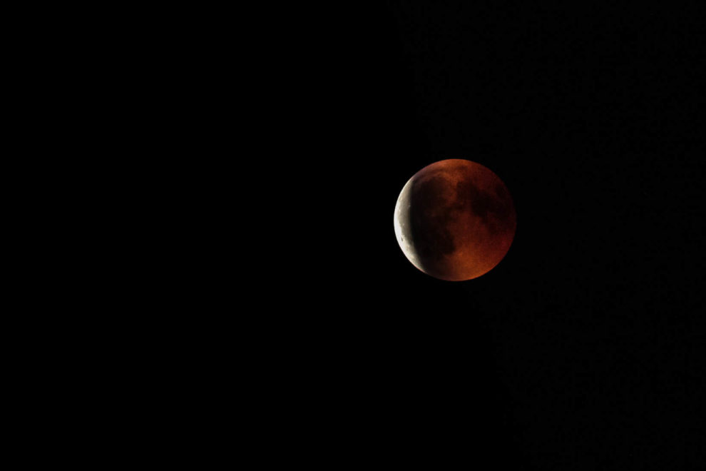 Mondfinsternis fotografiert mit 300mm