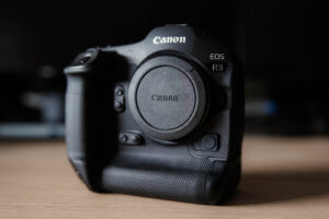 Canon EOS R3 Test – Erfahrungsbericht der Profikamera in der Praxis